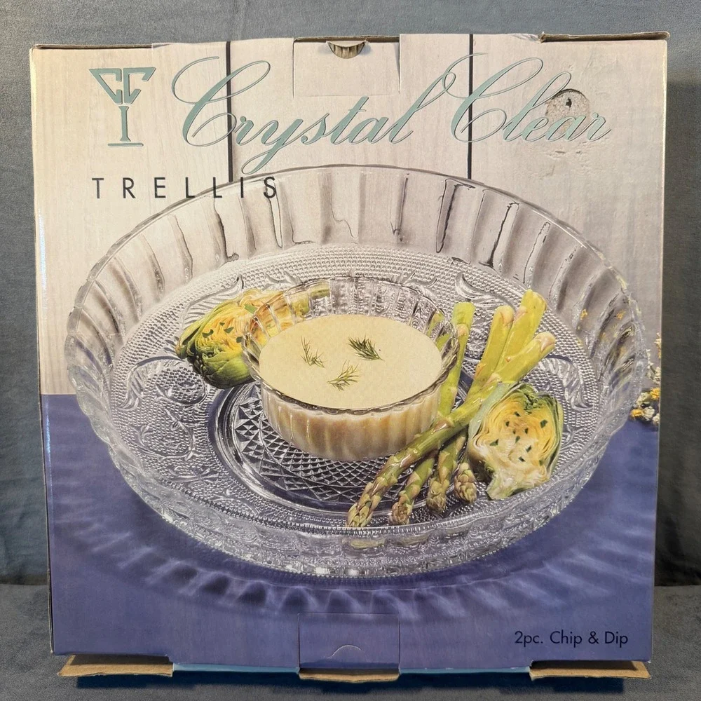 Crystal Clear Trellis 2 Piece Chip and Dip Set Glass Serving Platter Bowl 323230